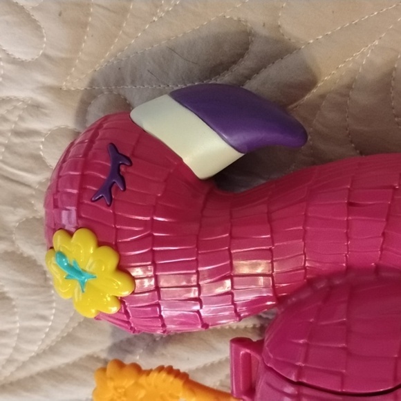 POLLY POCKET Pool Flamingo 2021 Playset - Picture 3 of 8